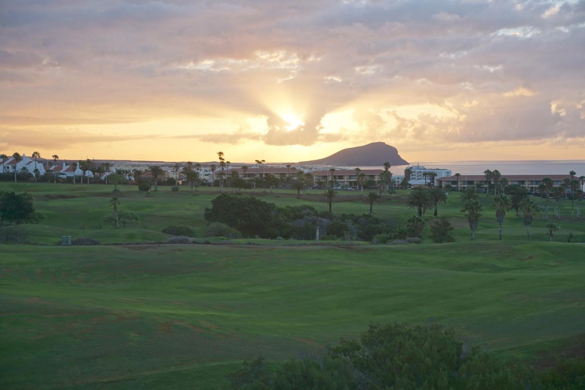 Golf Del Sur Apartment - Magnificent Panorama Of The Ocean, El Teide, And Montana Roja Σαν Μιγκέλ ντε Αμπόνα Εξωτερικό φωτογραφία